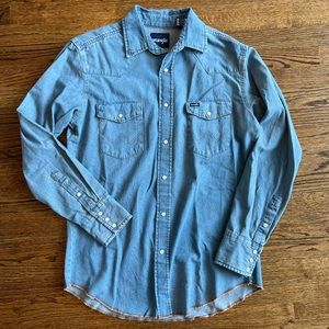 Wrangler mens pearls snap shirt, Size Medium